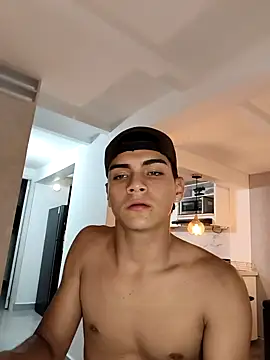 Snapshot of Zeusmagnos chatting on 29, 9, 2025 Zeusmagnos online show from 29, 9, 2025