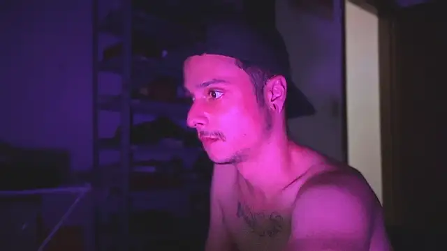 chrisalmeid  online show from 21, 9, 2025