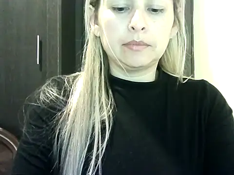 Valery  Rouse  online show from 2, 11, 2025