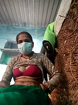 Snapshot of Hot-honi chatting on 25, 9, 2025 Hot-honi online show from 25, 9, 2025