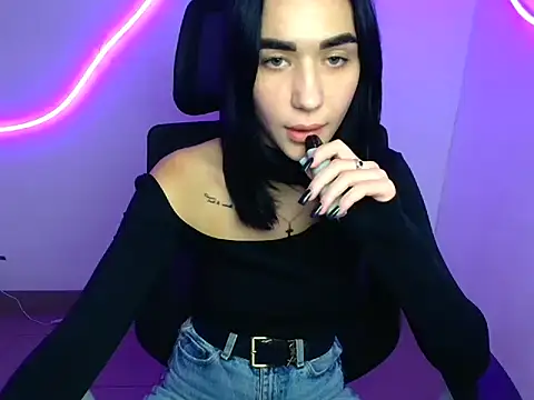 Bella Night4 online show from 3, 10, 2025