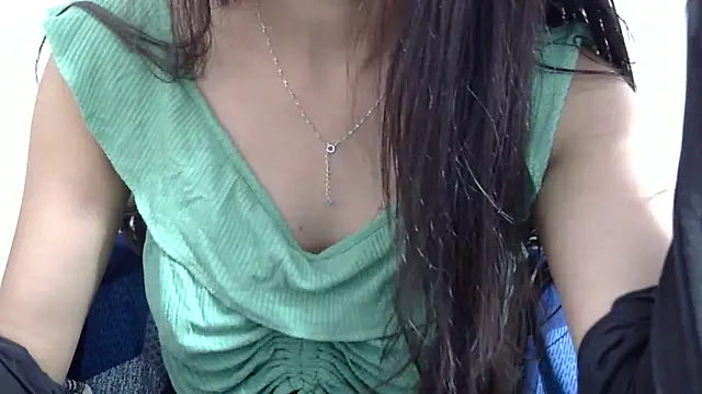 Snapshot of Riva_arora01 chatting on 9, 6, 2026 Riva arora01 online show from 9, 6, 2026