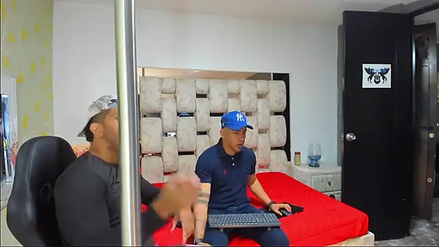 AngelAndChris online show from 10, 9, 2025