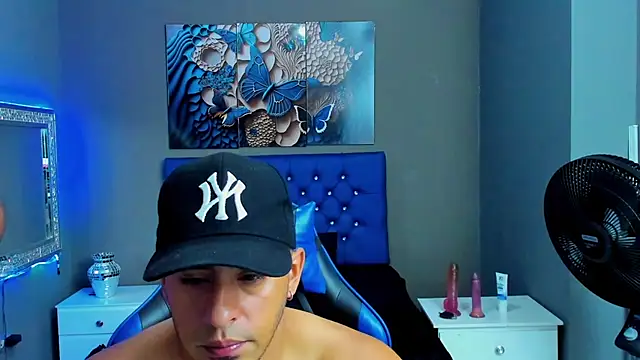 AngelAndChris online show from 20, 10, 2025