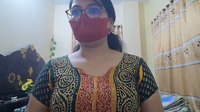 Snapshot of Elena_cruz5 chatting on 19, 4, 2026 Elena cruz5 online show from 19, 4, 2026