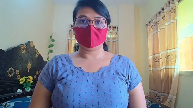 Snapshot of Elena_cruz5 chatting on 24, 4, 2026 Elena cruz5 online show from 24, 4, 2026