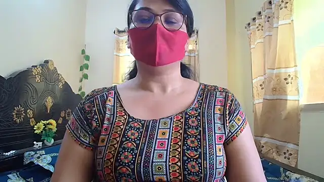 Snapshot of Elena_cruz5 chatting on 25, 4, 2026 Elena cruz5 online show from 25, 4, 2026