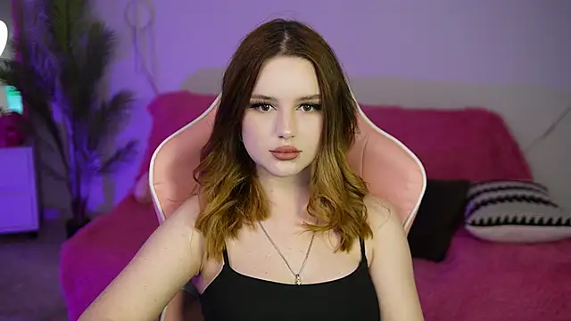 MilanaMoons online show from 23, 9, 2025