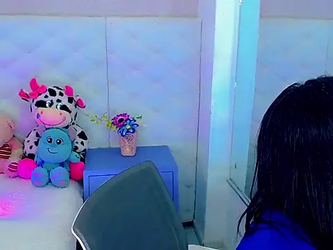 hanna sweett34 online show from 4, 10, 2025