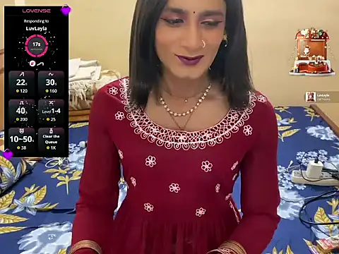 Snapshot of LuvLayla chatting on 12, 4, 2026 LuvLayla online show from 12, 4, 2026