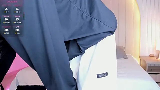 ALICESANDOVAL online show from 20, 3, 2026