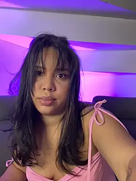 Snapshot of P_A_U_L_I_N_A_ chatting on 1, 6, 2026 P A U L I N A online show from 1, 6, 2026