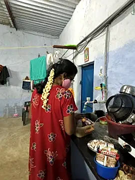 Snapshot of umashreetamil chatting on 14, 6, 2026 umashreetamil online show from 14, 6, 2026