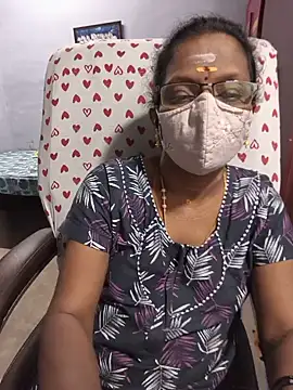 Snapshot of umashreetamil chatting on 26, 6, 2026 umashreetamil online show from 26, 6, 2026