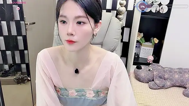 Yueyue-MM online show from 14, 7, 2026