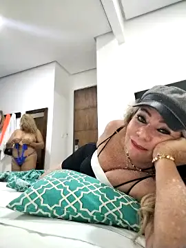  SARAI DUPONT online show from 28, 11, 2025