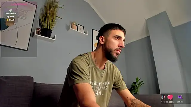 Zeyn Edwards online show from 20, 11, 2025