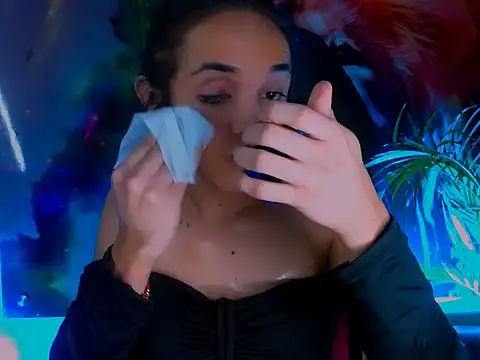 Snapshot of Cristal_Gem1 chatting on 27, 9, 2025 Cristal Gem1 online show from 27, 9, 2025