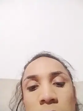 Snapshot of Cristal_Gem1 chatting on 29, 9, 2025 Cristal Gem1 online show from 29, 9, 2025