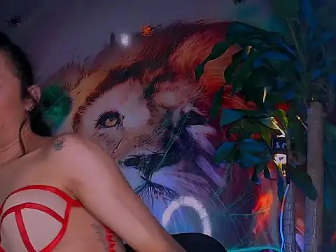 Snapshot of Cristal_Gem1 chatting on 1, 11, 2025 Cristal Gem1 online show from 1, 11, 2025