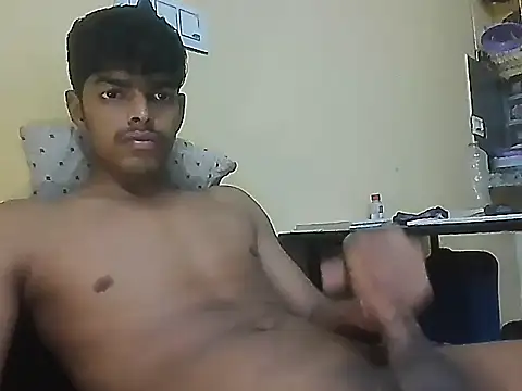Snapshot of monster_33 chatting on 29, 4, 2026 monster 33 online show from 29, 4, 2026