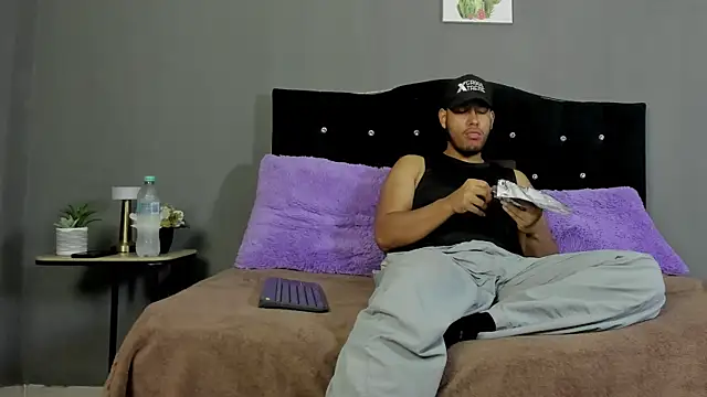  online show from 11, 4, 2026