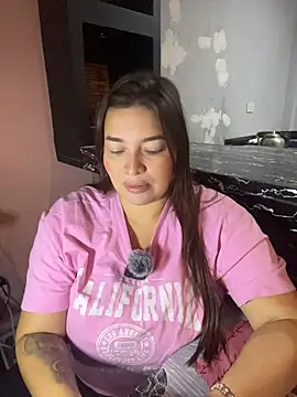 Snapshot of sarahreyess_11 chatting on 5, 3, 2026 sarahreyess 11 online show from 5, 3, 2026