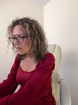 Snapshot of Paty_chic chatting on 17, 6, 2026 Paty chic online show from 17, 6, 2026