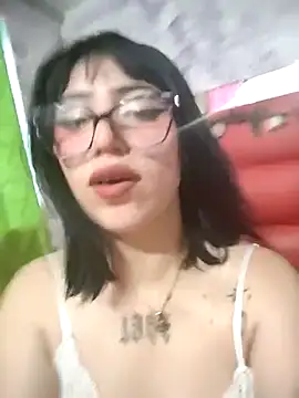 Kitty Melodi online show from 18, 9, 2025