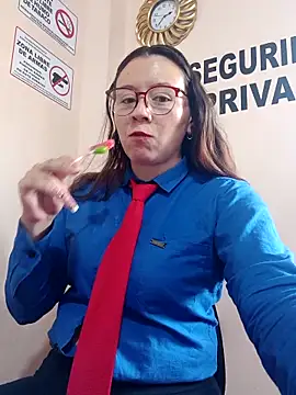 Hannah-colx online show from 26, 10, 2025