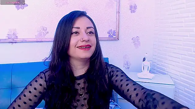 Snapshot of Eva_Roussell chatting on 10, 9, 2025 Eva Roussell online show from 10, 9, 2025