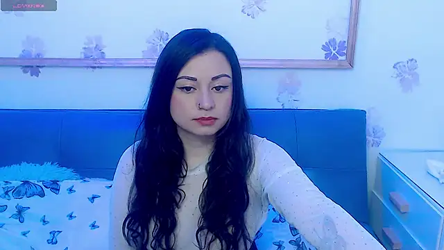 Snapshot of Eva_Roussell chatting on 11, 9, 2025 Eva Roussell online show from 11, 9, 2025