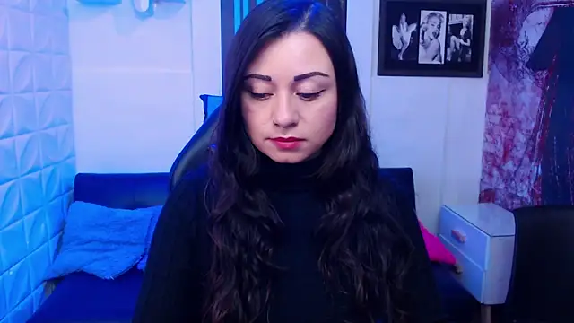 Snapshot of Eva_Roussell chatting on 23, 9, 2025 Eva Roussell online show from 23, 9, 2025