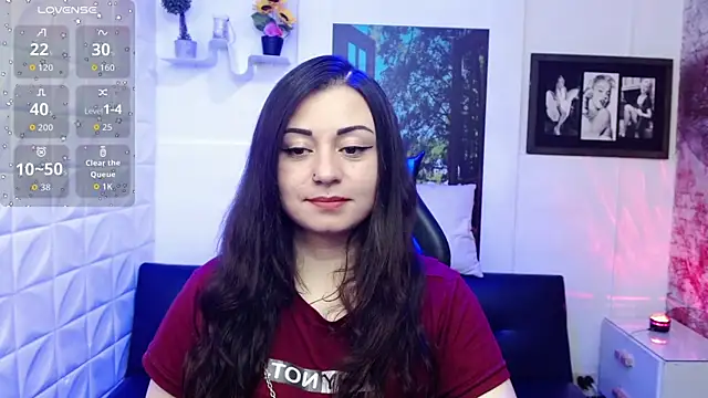 Snapshot of Eva_Roussell chatting on 16, 10, 2025 Eva Roussell online show from 16, 10, 2025