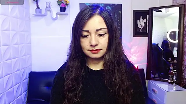 Snapshot of Eva_Roussell chatting on 17, 10, 2025 Eva Roussell online show from 17, 10, 2025