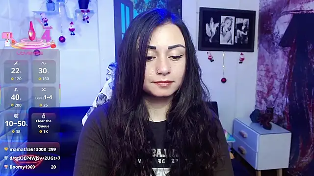 Snapshot of Eva_Roussell chatting on 5, 1, 2026 Eva Roussell online show from 5, 1, 2026