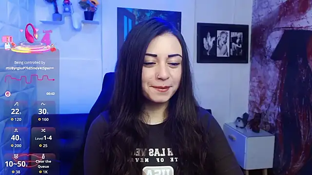 Snapshot of Eva_Roussell chatting on 19, 1, 2026 Eva Roussell online show from 19, 1, 2026