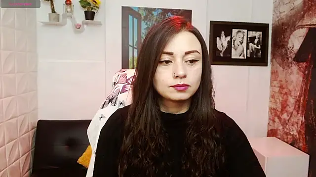 Snapshot of Eva_Roussell chatting on 20, 2, 2026 Eva Roussell online show from 20, 2, 2026