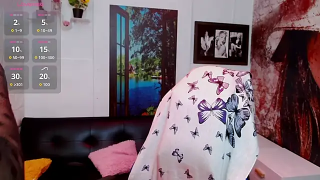 Snapshot of Eva_Roussell chatting on 21, 2, 2026 Eva Roussell online show from 21, 2, 2026