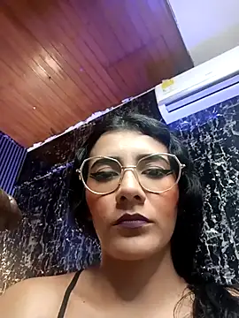 Snapshot of Violet_sl4ve chatting on 18, 3, 2026 Violet sl4ve online show from 18, 3, 2026