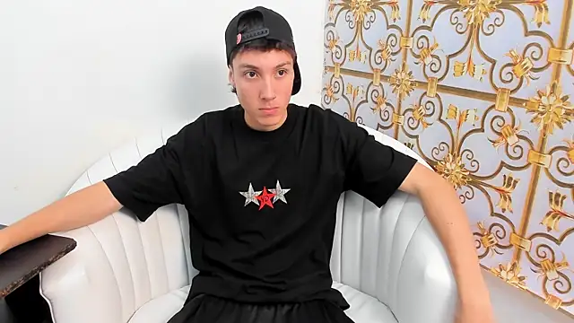 LittleDanny  online show from 6, 1, 2026