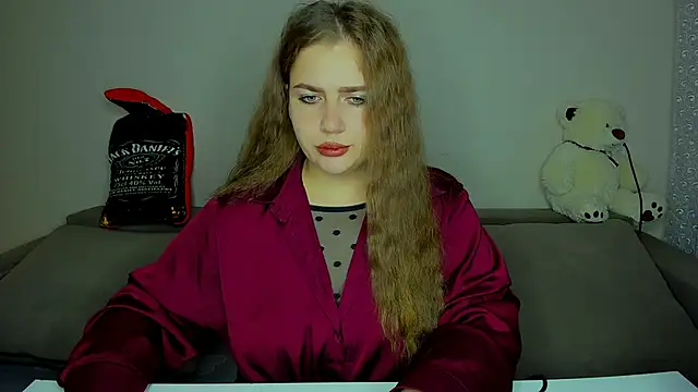 Snapshot of yourgem__ chatting on 10, 9, 2025 yourgem online show from 10, 9, 2025