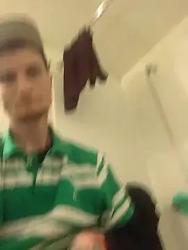 jizzyglizzy92 online show from 26, 3, 2026