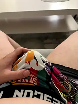 Snapshot of cook907920 chatting on 8, 10, 2025 cook907920 online show from 8, 10, 2025