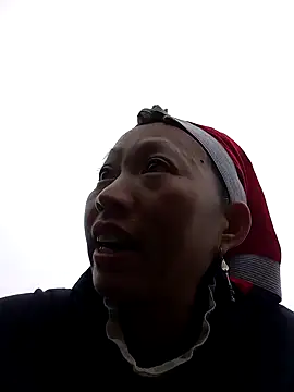 tcm-cute online show from 12, 11, 2025