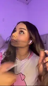 Snapshot of AnnyLopezzz_ chatting on 2, 2, 2026 AnnyLopezzz online show from 2, 2, 2026