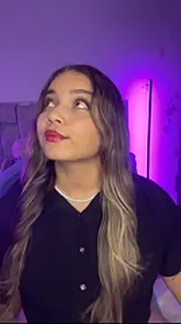 Snapshot of AnnyLopezzz_ chatting on 13, 2, 2026 AnnyLopezzz online show from 13, 2, 2026