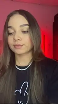 Snapshot of AnnyLopezzz_ chatting on 21, 2, 2026 AnnyLopezzz online show from 21, 2, 2026