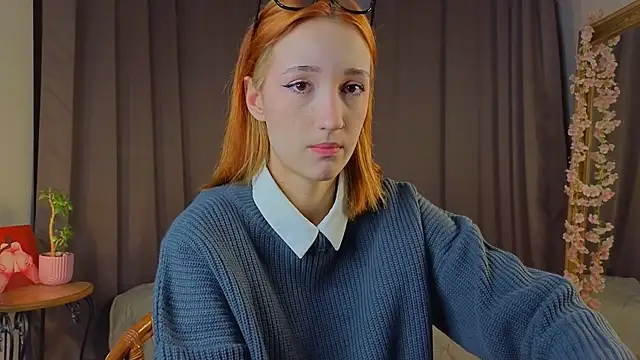 MaryroseRoeder online show from 30, 11, 2025