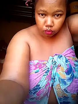 Curvycandy95 online show from 24, 9, 2025